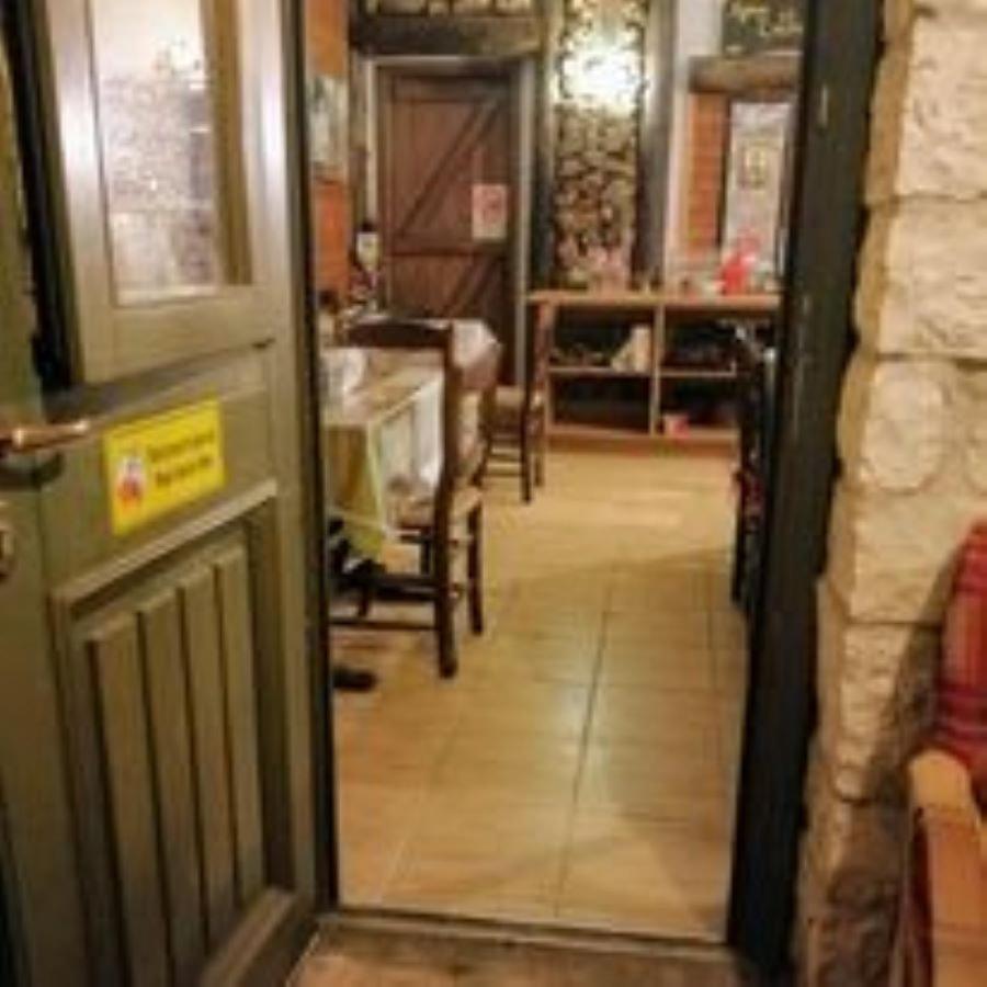 Yono'S Traditional House Ano Ravenia Exterior photo